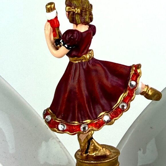 Music Box Clara & Nutcracker Nutcracker Ballet Plays "Dance of the Plum Fairy" - Picture 13 of 15